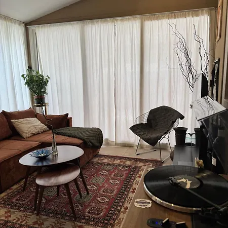 Cozy At The Market Apartment *